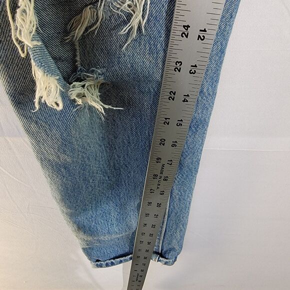 Levi Strauss & Co. 501s Wash Blue Distressed Jeans Front & Back Pockets Size S - Picture 11 of 11